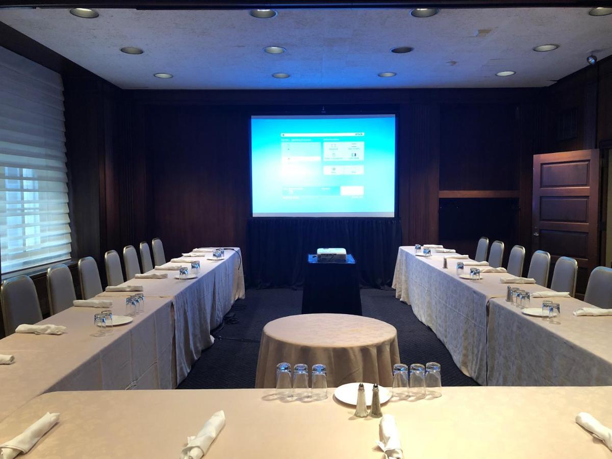 The At The Standard Club 3*