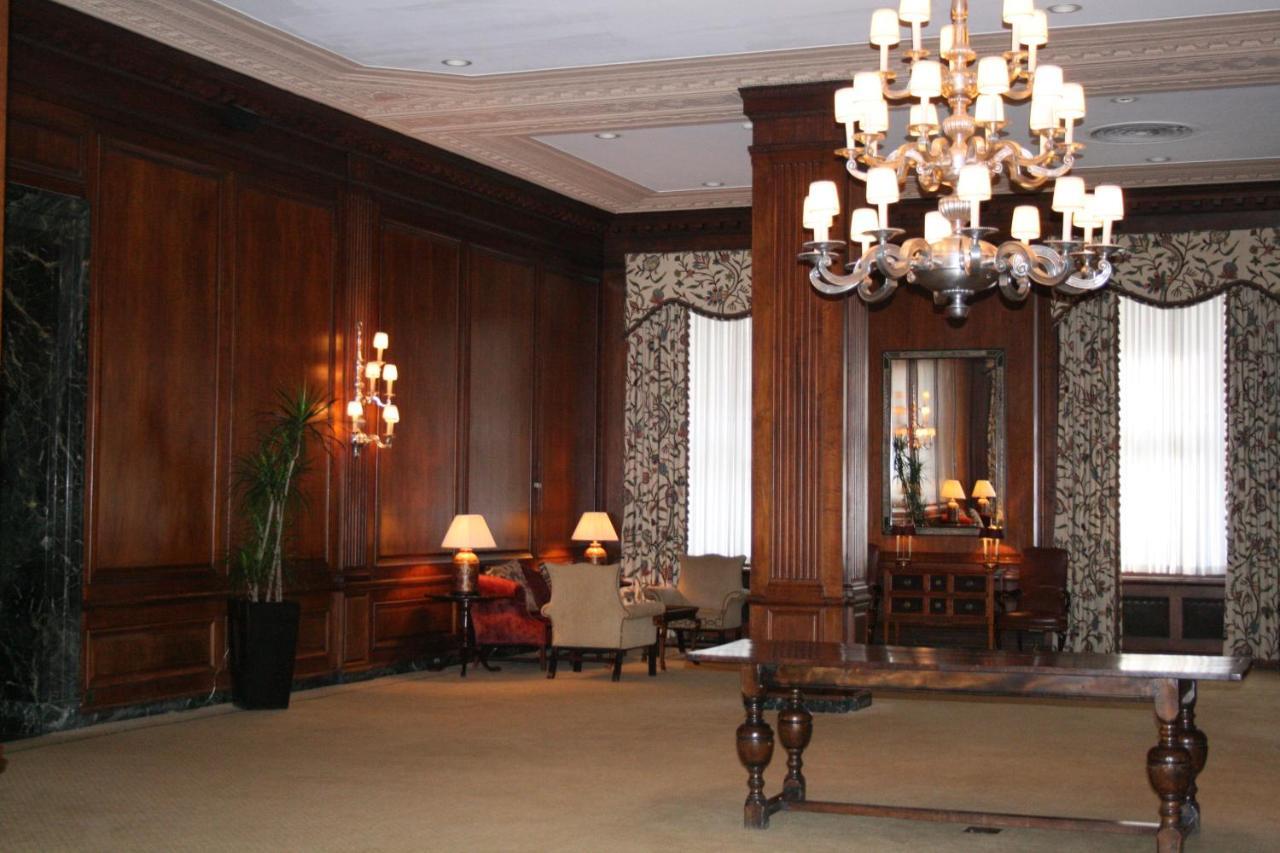 Hotel The At The Standard Club 3*