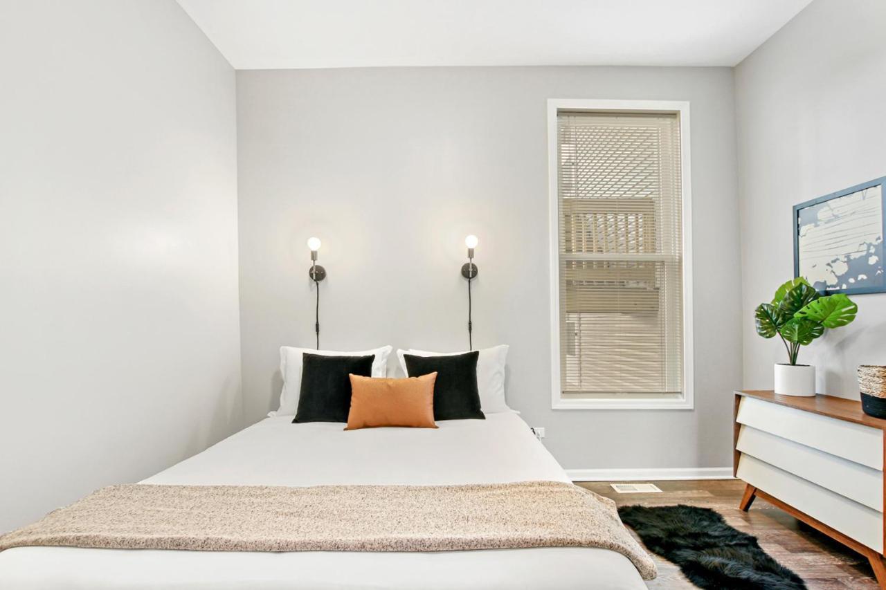 Apartment Trendy & Insta-worthy 2br - Kimball Rep *