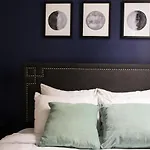 Sonder — Barry Apartments