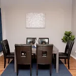 Luxurious Stay At Modern Apartment With Self Check-In Mins Frm Downtown