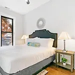 3Br Perfect Getaway Chicago Apartment - Newport 2
