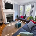 Apartment Perfect Wrigleyville