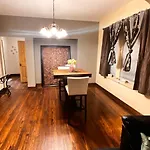 Clean, Spacious, Inexpensive Queen Br