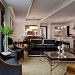 Waldorf Astoria Chicago