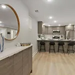 Apartment 2br Close To Local Cafes & Stores - Magnolia G Chicago