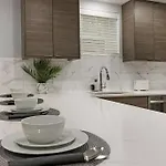 2br Close To Local Cafes & Stores - Magnolia G *