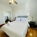 The Karlov. Gorgeous ,spacious 2bd/ 1ba W/ Parking Apartment *