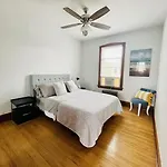 The Karlov. Gorgeous ,Spacious 2Bd/ 1Ba W/ Parking