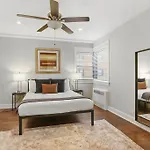 Lively 2Br Apartment Near The Beach And Park - Sheridan 1