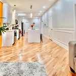 Lux Apt In Bronzeville, Min From Downtown-rsv Now! Chicago