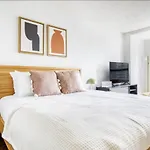 Streeterville Studio W Gym Pool Nr Navy Pier Chi-410