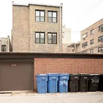 Inspiring Grotto Sleeps 10-20 Free Tv & Parking