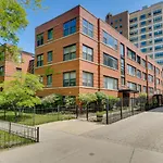 Urban Chicago Vacation Rental Condo Near Beach!