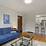 Spacious & Inviting 1Br Apt In Chicago - Cullom B2