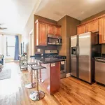 Lovely 2 Bed 3 Miles From Dt W Free Parking