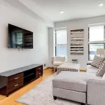Suite2 Access To Patio