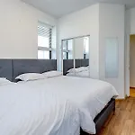 Central Chicago Suite2 Access To Patio