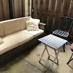 Lincoln Park Living - 3 Queen Beds - Sleeps 6