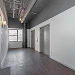 Modern 2br Loft With Amazing Skyline View And Optional Parking For 8 Guests Near Mccormick Place And Soldier Field Apartment