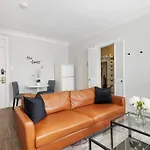 1Br Stylish & Modern Chicago Apartment - Kenwood 508 Rep