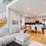 3 Flat Building Downtown - With Private Patios