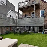 Suite2 Access To Patio Apartment Chicago