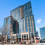 Fulbrix Bright Designer Apartments With West Loop Views