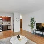 1Br Bright And Airy Apt In Hyde Park - Hyde Park 109 And 209 Rep