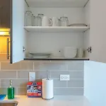 Apartment Spacious 2br South Loop With Skyline View, Optional Parking And Gym Access Near Mccormick Place And Soldier Field