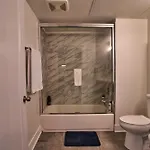 South Loop 2br Getaway With Smart Tvs & Optional Parking Near Mccormick Place, Museum Campus & Downtown *