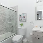 Mccormick Place 420-friendly 3br-2ba With Optional Parking - Sleeps 8 * Chicago