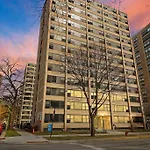 Warm & Elegant Studio Apt In Chicago - Algonquin 02-009A