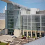 Chicago 2Br City Escape With Optional Parking Near Mccormick Place, Navy Pier, Shedd Aquarium, And Millennium Park