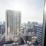 S Loop Studio W Gym Pool Wd Nr The L Chi-185