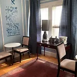 Bed & Breakfast The Toscana Chicago