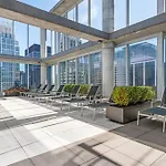 Linea Luxury Living With Indoor Pool And Rooftop Views In The Loop