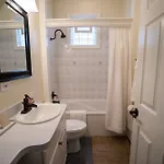 Roscoe Village Apartment