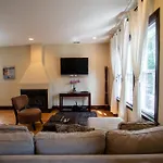 Apartment Roscoe Village Chicago