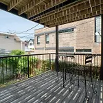 Roscoe Village Guesthouse