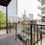 Cozy Beautiful Downtown Unit Chi In Prime River North Location Near Mag Mile - 1