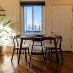 Bucktown Private Condo