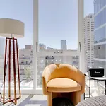 S Loop Studio W Lounge Pool Gym Nr Grant Park Chi-761