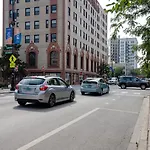 Uptown 1Br W Gym W Boxing Ring Nr Red Line Chi-976