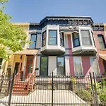 4 Mi To Dtwn Chicago Modern Home With Outdoor Space