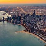 Cozy Retreat, Prime Location Near Loyola & Beach!