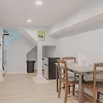 Prime Location In Lakeview Near Wrigleyville