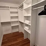 Cozy 1 Bedroom 1 Parking Sleeps 4