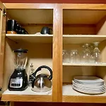 Cozy, Spacious Self-Checkin Apartment In Chicago I Car Rental Available