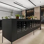 Blueground W Loop Spa Wd Gym Biz Center Chi-1103